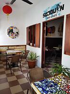 Sojourn Beds & Cafe - Hostel
