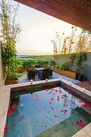 Fengxiang Hot Spring