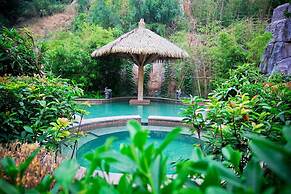 Fengxiang Hot Spring