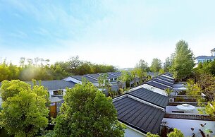 Fengxiang Hot Spring