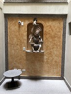 Hotel Castellana Inn