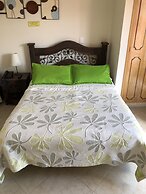 Hotel Castellana Inn