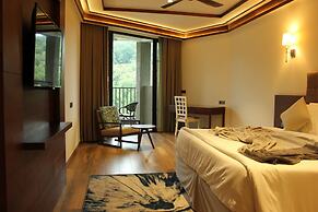 Niraamaya Retreats Samroha Athirappilly