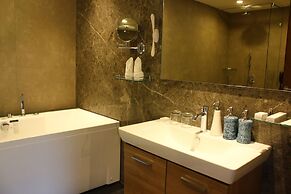 Niraamaya Retreats Samroha Athirappilly