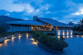 Niraamaya Retreats Samroha Athirappilly