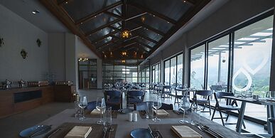 Niraamaya Retreats Samroha Athirappilly