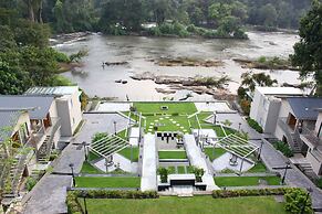 Niraamaya Retreats Samroha Athirappilly