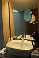 Niraamaya Retreats Samroha Athirappilly