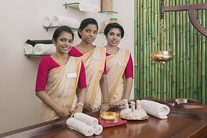 Niraamaya Retreats Samroha Athirappilly