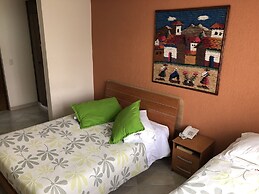 Suites Ejecutivas 57 Inn