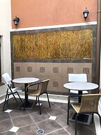 Suites Ejecutivas 57 Inn