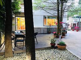 Corner Love Homestay