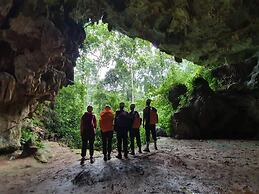 Golden Forest Homestay