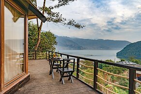 The Pavilions Himalayas Lake View