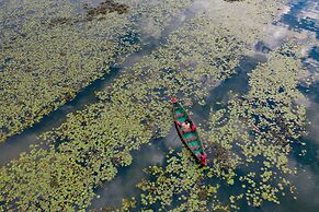 The Pavilions Himalayas Lake View