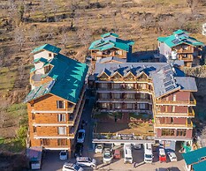 Snow Peak Retreat & Cottage