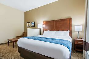 Comfort Inn & Suites Harrisburg - Hershey West