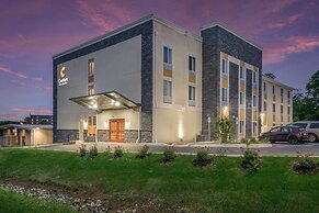 Comfort Inn & Suites Harrisburg - Hershey West