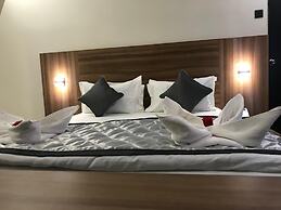 Kyriad Hotel Solapur