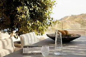 Myconian Panoptis Escape - Small Luxury Hotels of the World