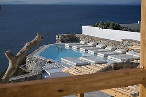 Iliada Suites - Adults only