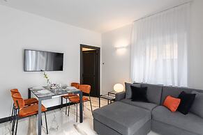 A World Aparts - 12 Viviani