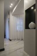 A World Aparts - 12 Viviani