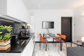 A World Aparts - 12 Viviani