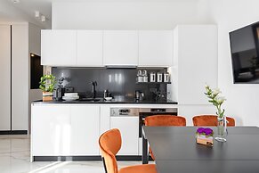 A World Aparts - 12 Viviani