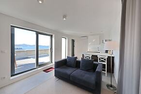 Stunning View Apartment