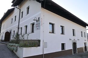 Guesthouse Estate Magovac