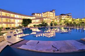 Palm Valley Dritan Resort