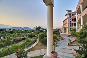 Palm Valley Dritan Resort