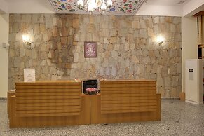 Palm Valley Dritan Resort