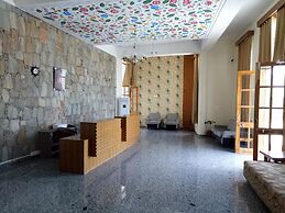 Palm Valley Dritan Resort