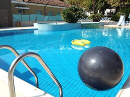 Hotel Paris Resort