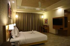 Neel's City Resort