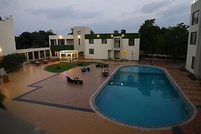 Neel's City Resort