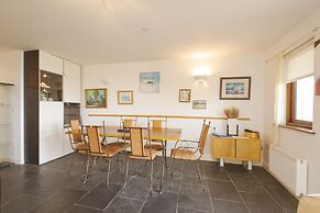 White Lodge Apartments