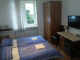 Angela Classic Rooms