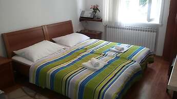 Angela Classic Rooms