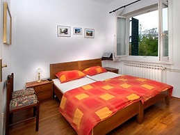 Angela Classic Rooms