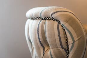 The Horse & Farrier Inn and The Salutation Inn