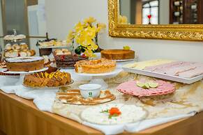 Hotel Euro Suite Campos do Jordão