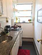 Studio Premium Leblon