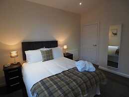 Wallfield Field Apartments