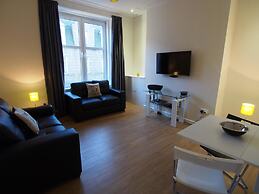 Wallfield Field Apartments