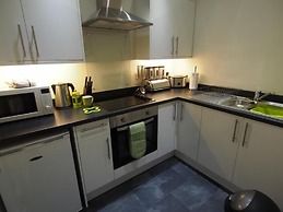 Wallfield Field Apartments