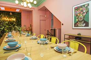 Brighton Lanes Townhouse Central by Brighton Holiday Lets