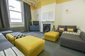 Brighton Lanes Townhouse Central by Brighton Holiday Lets